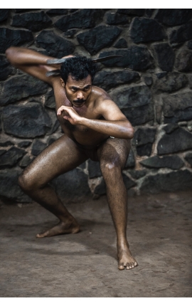 ART - ACHAT Photo, photographie d'art sur le Kalarippayatt discipline d'art de combat en inde - Daniel Vuillemin