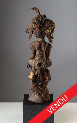 ART AFRIQUE - RD CONGO - Statue Nkisi Songye 01 - ARTS PREMIERS