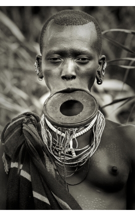 ART PHOTOGRAPHIE et PHOTO ARTISTIQUE - Omo Valley Portrait photographie d'art contemporaine à acheter