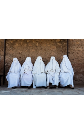 Photographie Documentaire - Femme Fantôme 02 - Algérie Leila SAHLI
