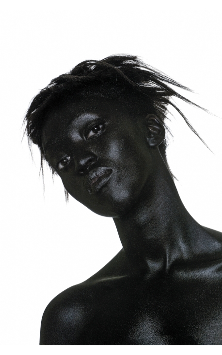 Vente de Photographie Fine Art sur LiFE Arts Gallery - Black Woman 03 série de tirage noir et blanc de Daniel Vuillemin